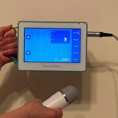 Image of AvantSonic Z3 in hand